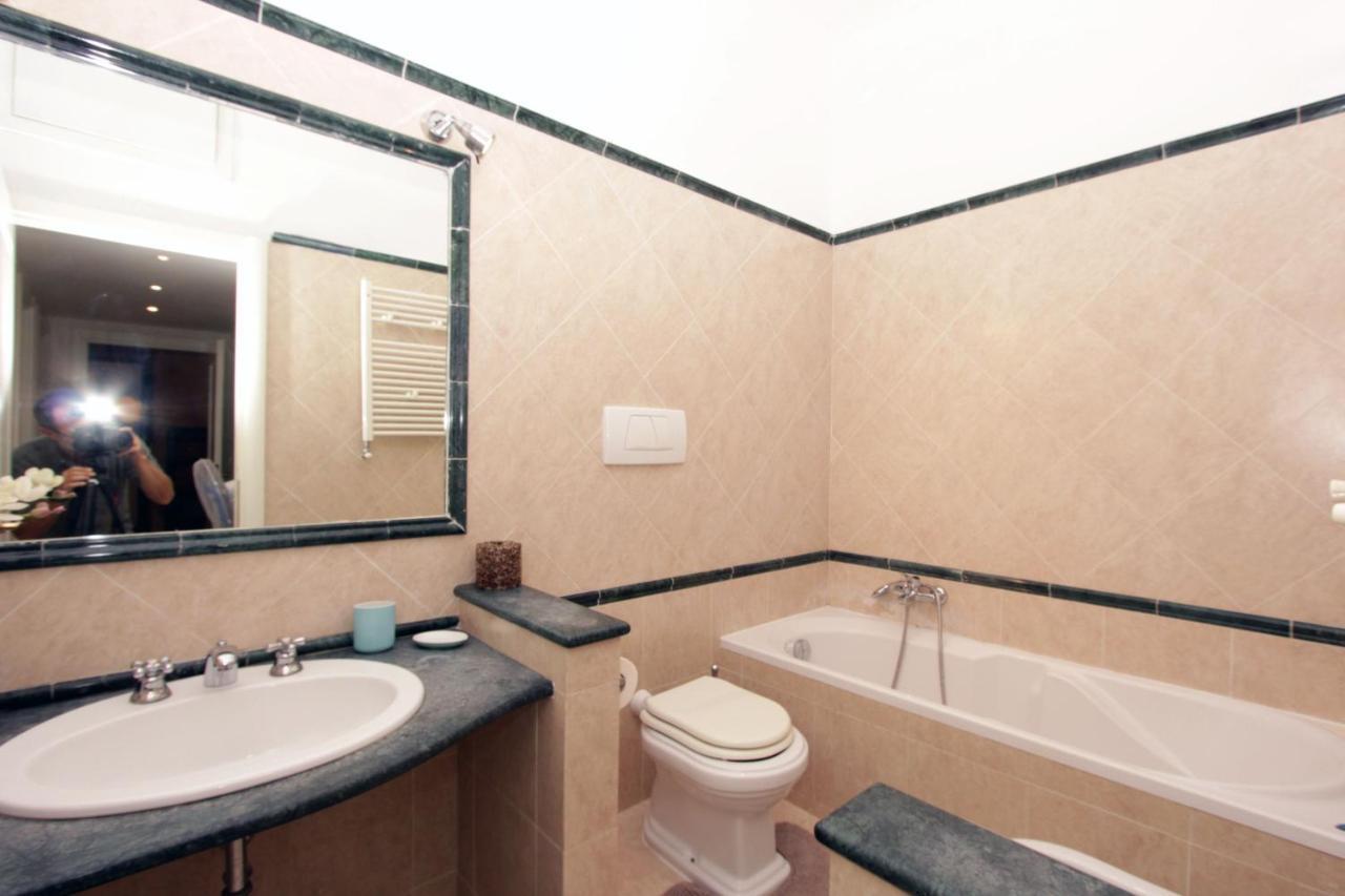 Appartamento Cattaneo Flat Roma Esterno foto